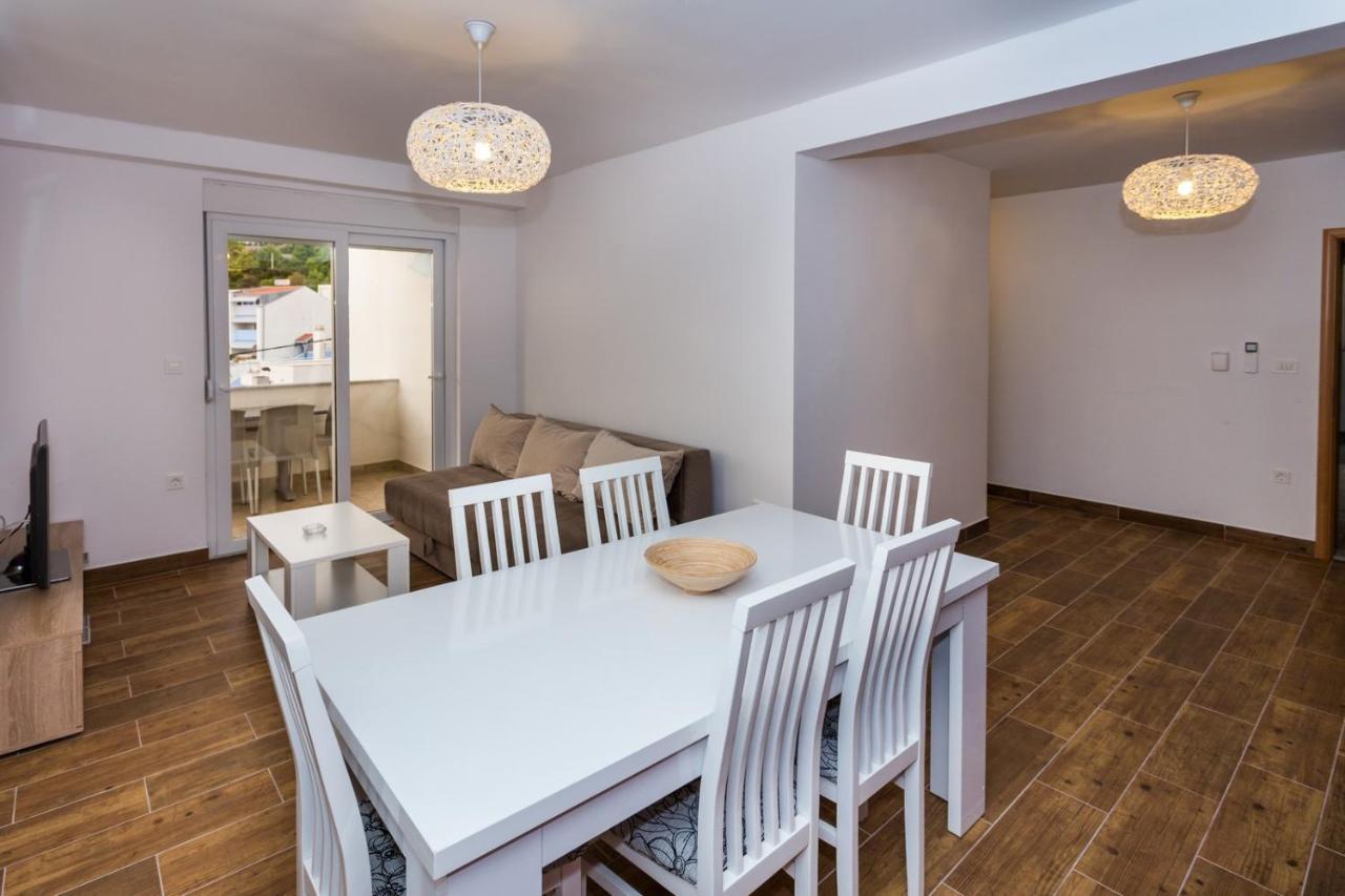 Appartamento Butique Maris Komarna Esterno foto