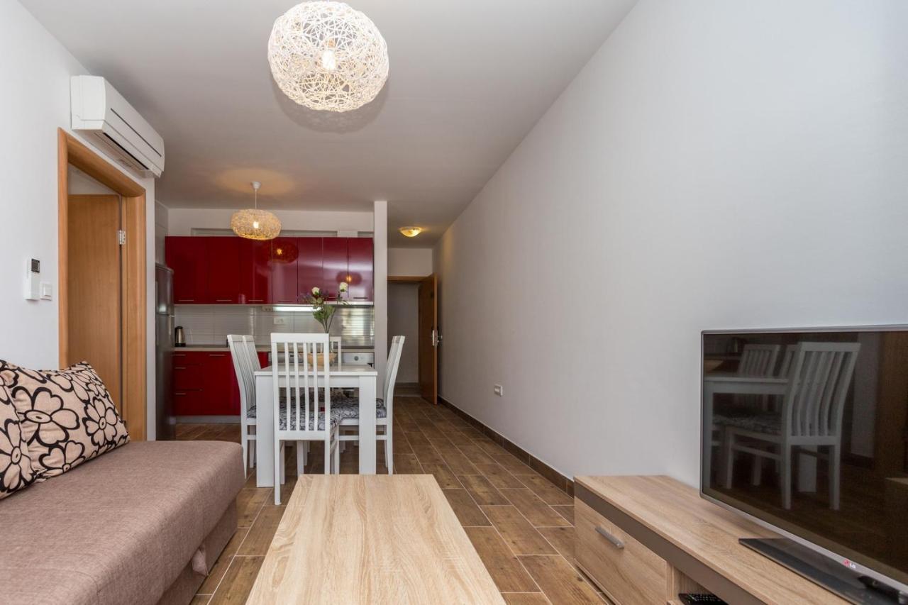 Appartamento Butique Maris Komarna Esterno foto
